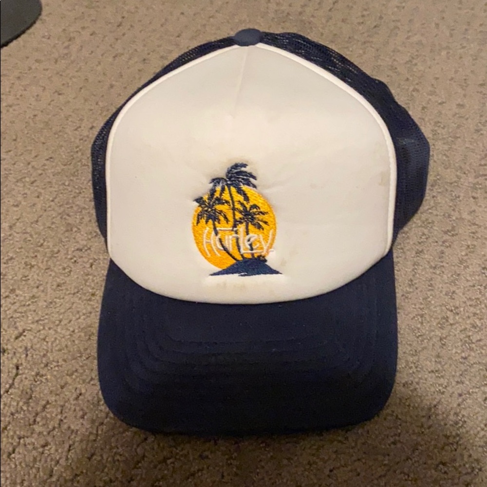 Hurley hat